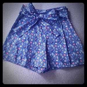 SOLD.  Antonio Melani Dawson Shorts